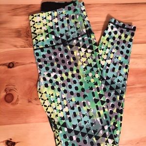 Victoria sport knockout leggings